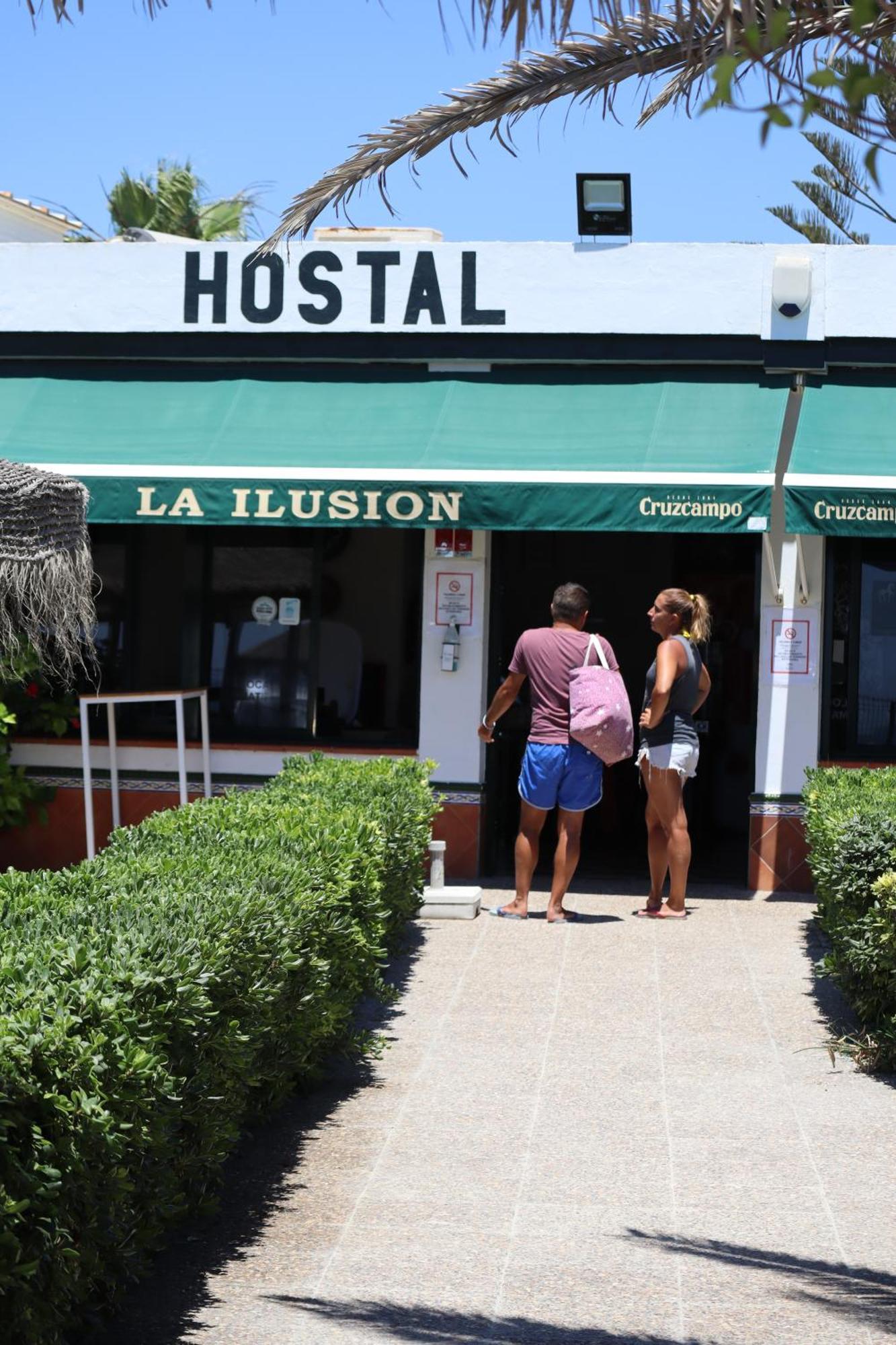 Hostal Restaurante La Ilusion Ель-Пальмар Екстер'єр фото